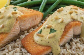 A Heart-Healthy Mediterranean Delight: Roasted Salmon with Green Bean Pilaf